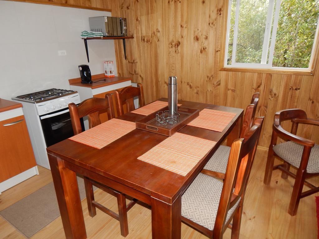 Cabanas Nutrias Patagonicas Puelo River Exterior foto